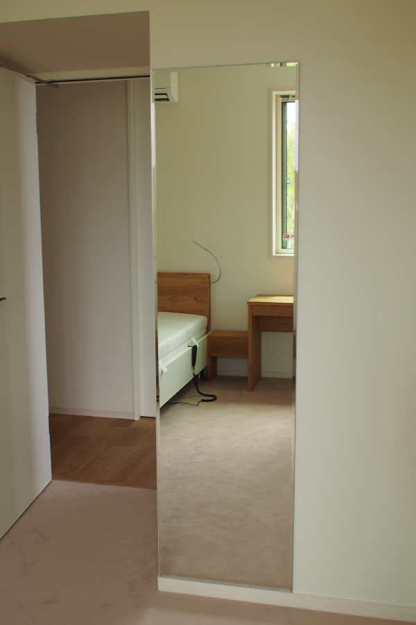 1Fbedroom-7