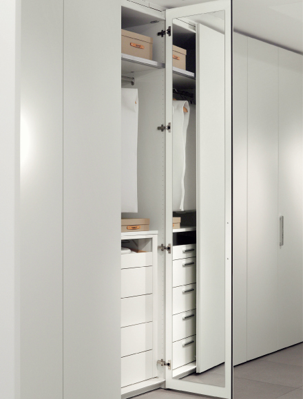wardrobe-mirror-door-inside